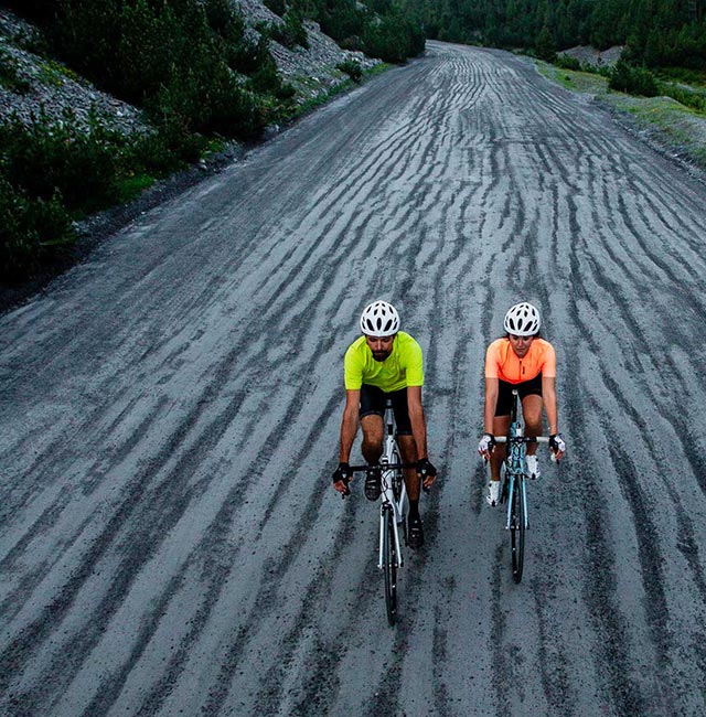 vago cycling tours